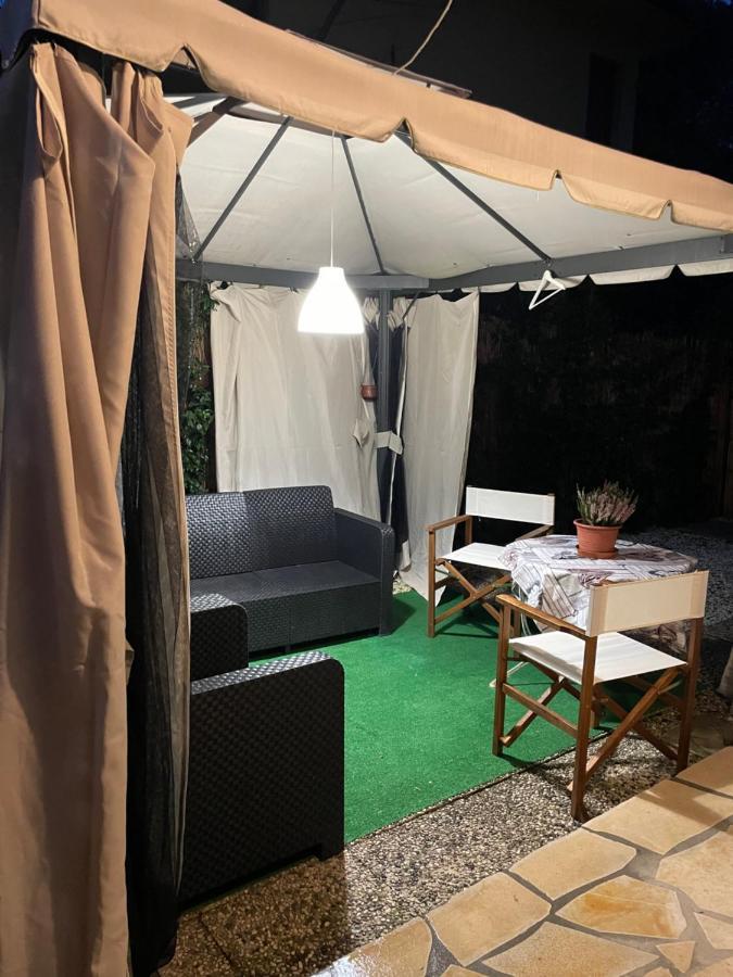 Claudia Nel Cuore Di Forte Dei Marmi Exterior photo